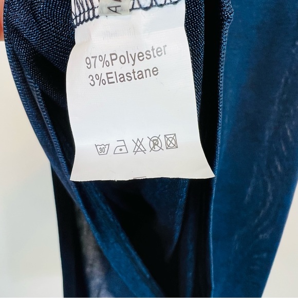 Jaune Rouge Sleeveless V-neck Asymmetrical Faux Wrap Dress - Picture 9 of 9